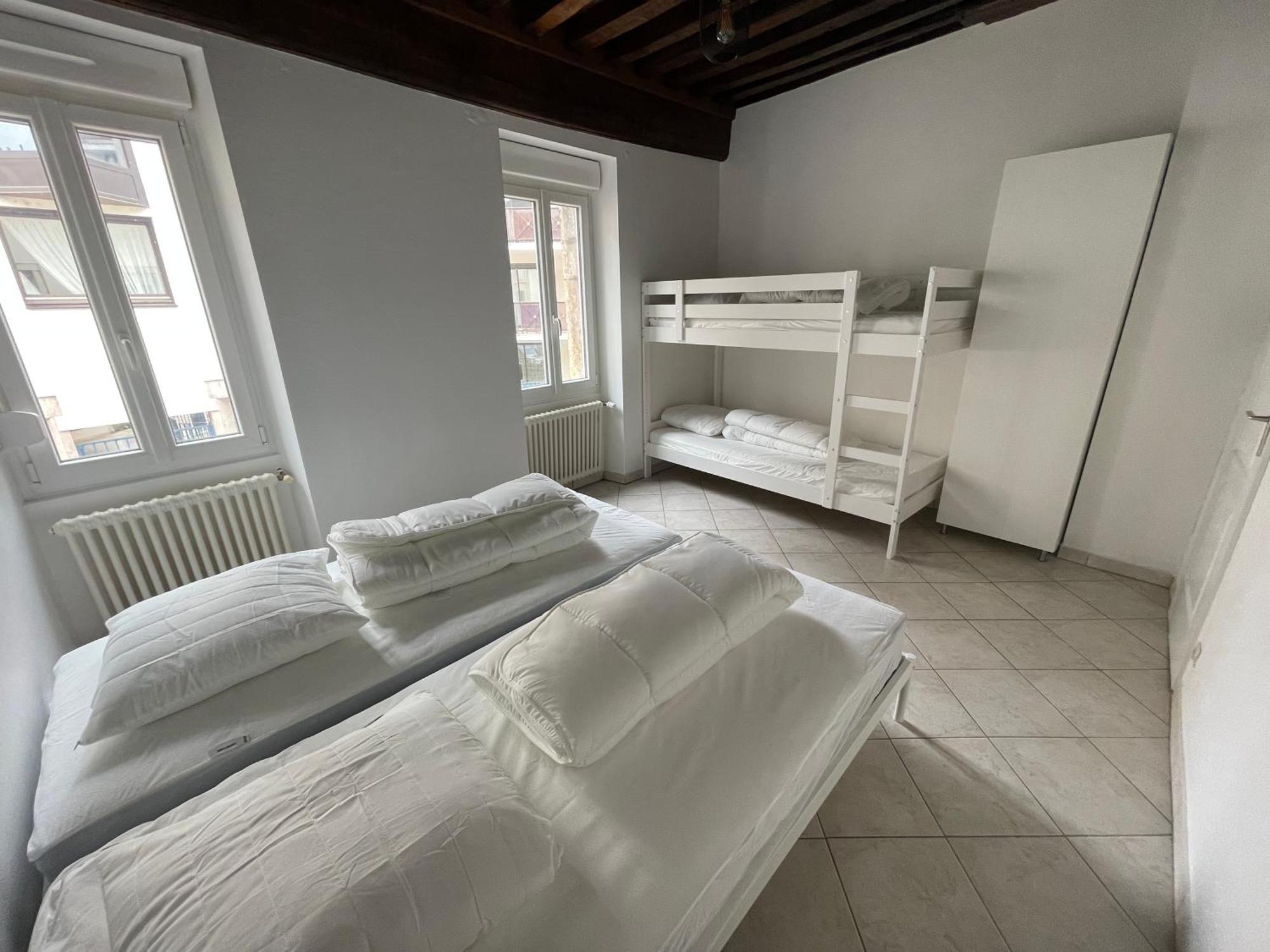 Residence Le Zola Compose De 3 Appartements Distincts En Hyper Centre De Dijon Avec Wifi Eksteriør billede